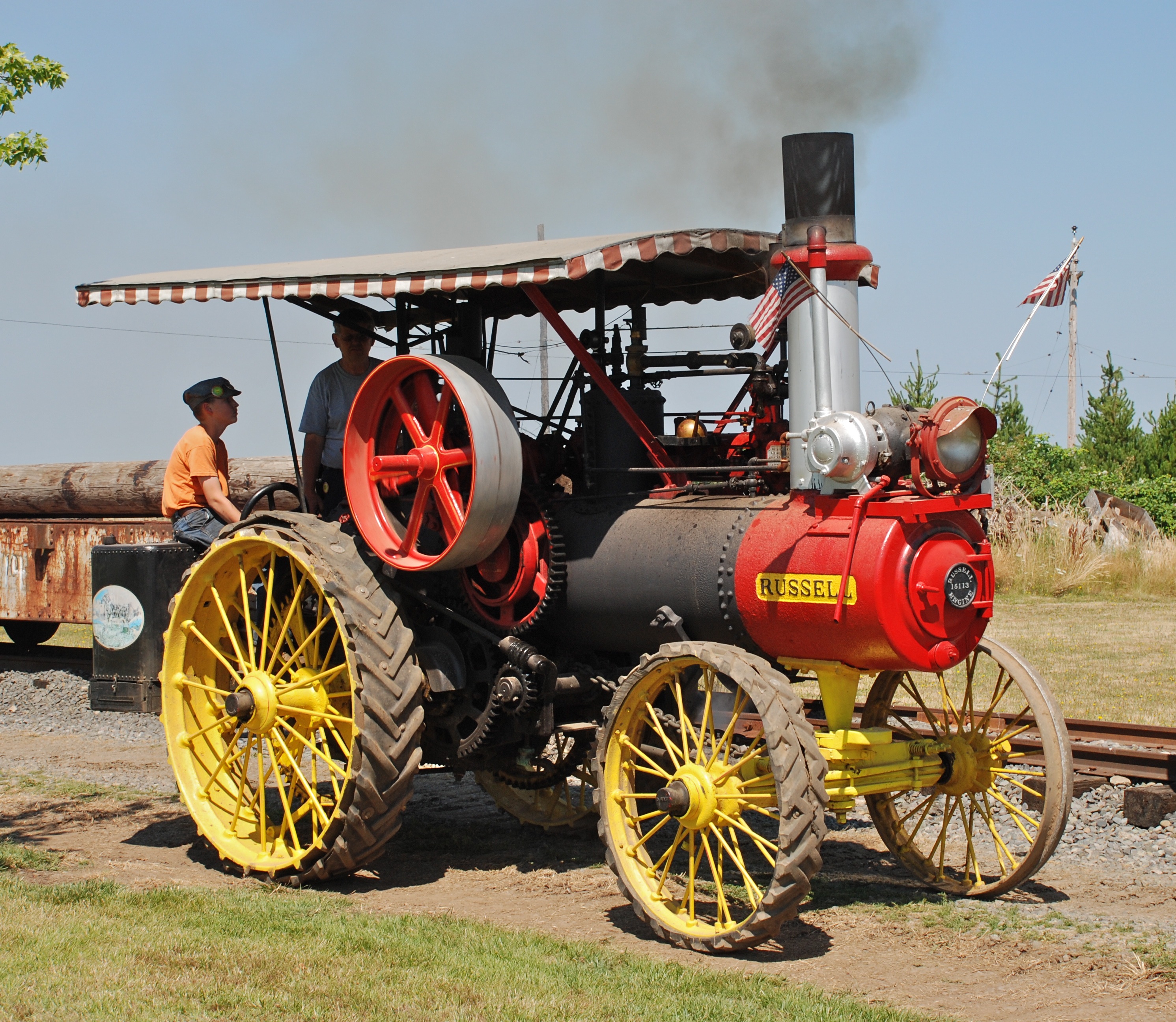 Vehicles which are powered by steam фото 31