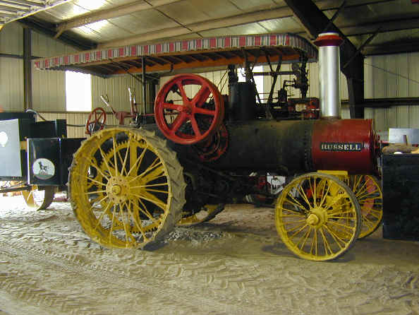 Images of Russell Steam Tractor | 594x446