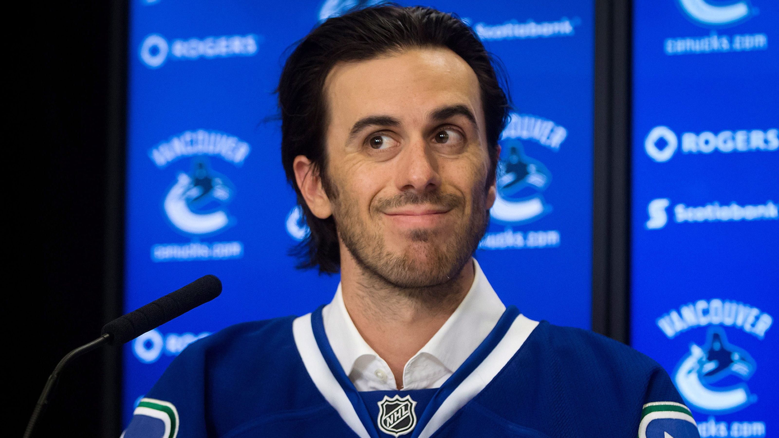 Ryan Miller Backgrounds, Compatible - PC, Mobile, Gadgets| 3200x1800 px