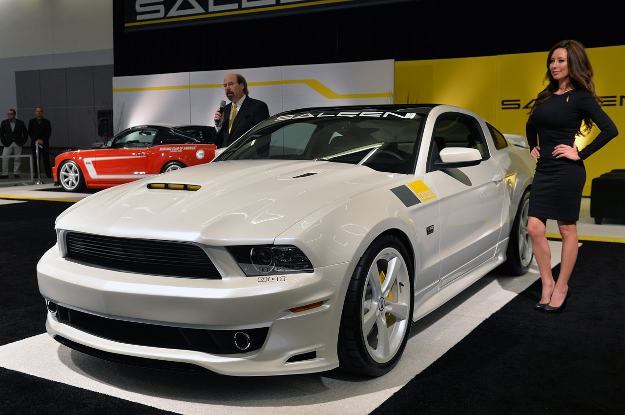 Amazing Saleen SA-30 Dodge Challenger Pictures & Backgrounds