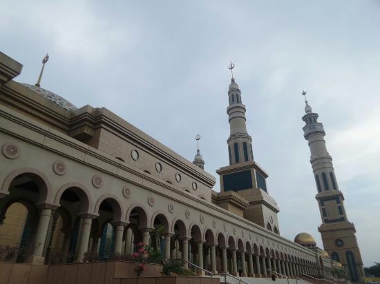 Amazing Samarinda Islamic Center Pictures & Backgrounds