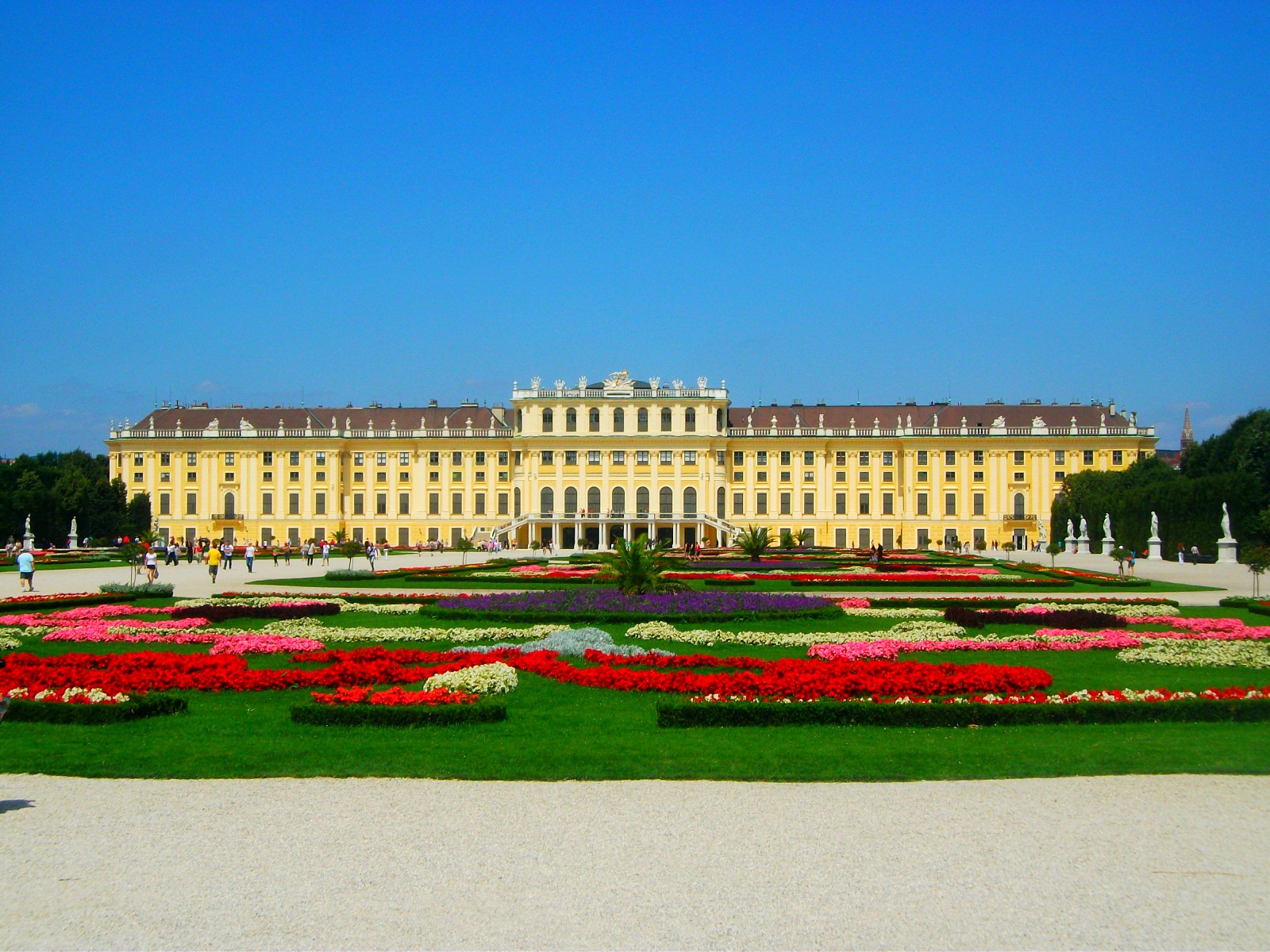 Schönbrunn Palace Backgrounds, Compatible - PC, Mobile, Gadgets| 1600x1200 px