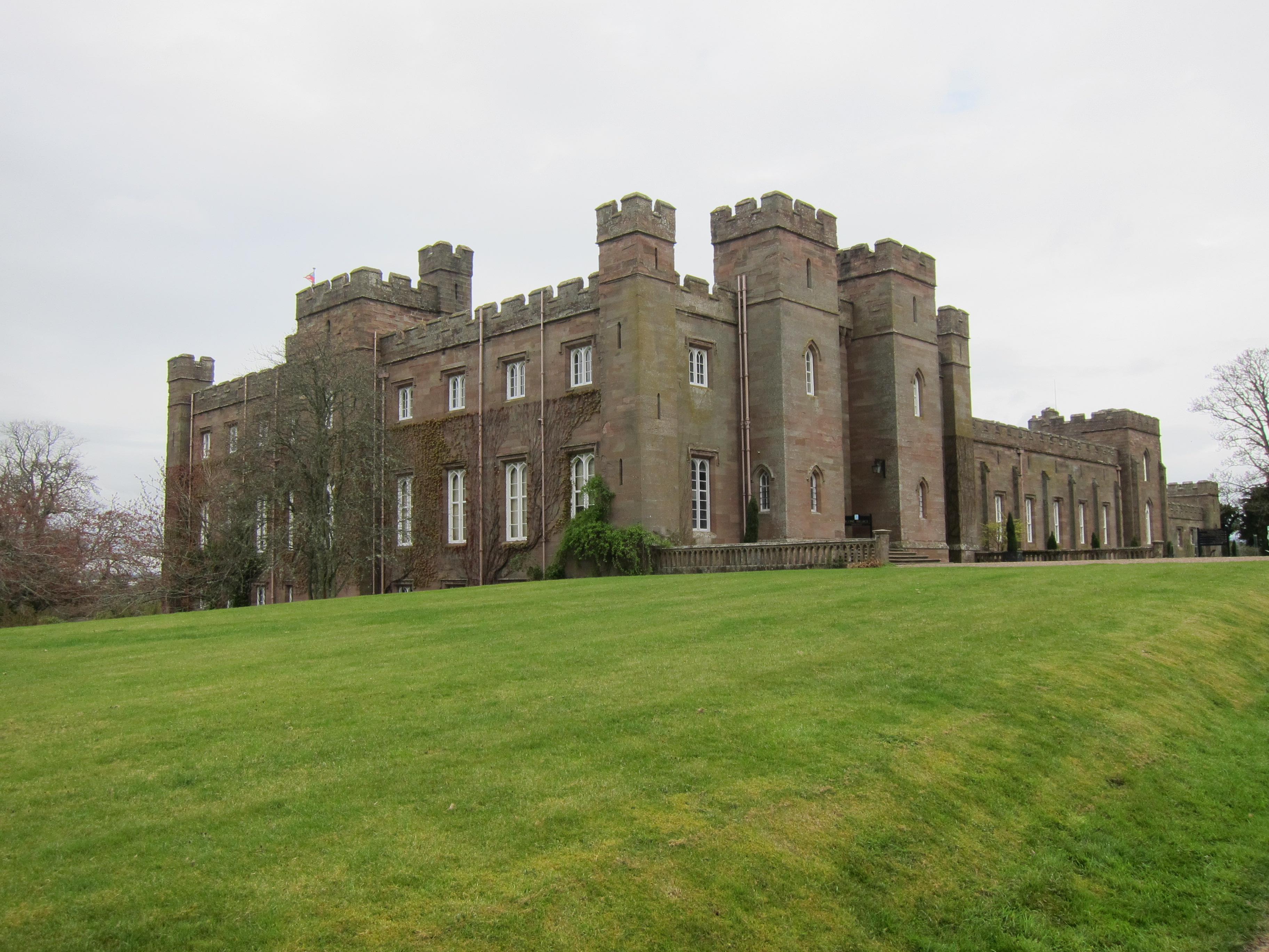 Scone Palace High Quality Background on Wallpapers Vista
