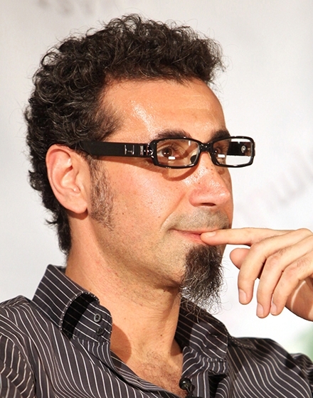 Serj Tankian Backgrounds, Compatible - PC, Mobile, Gadgets| 440x560 px
