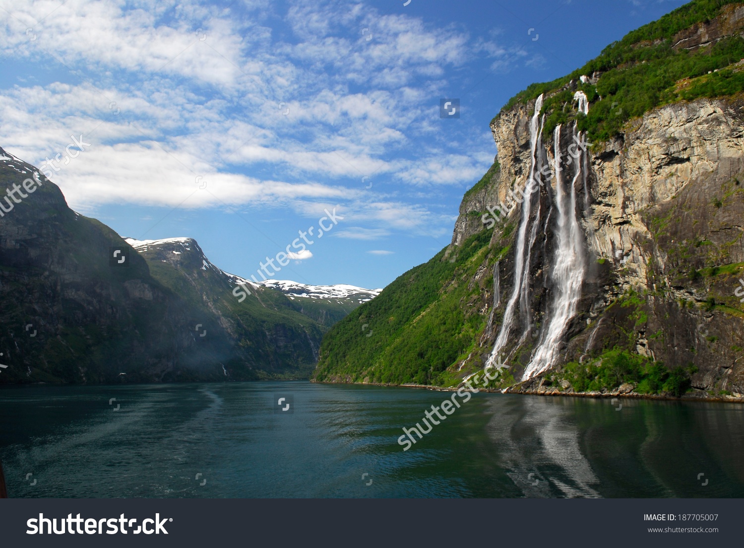 HD Quality Wallpaper | Collection: Earth, 1500x1104 Seven Sisters Waterfall, Norway