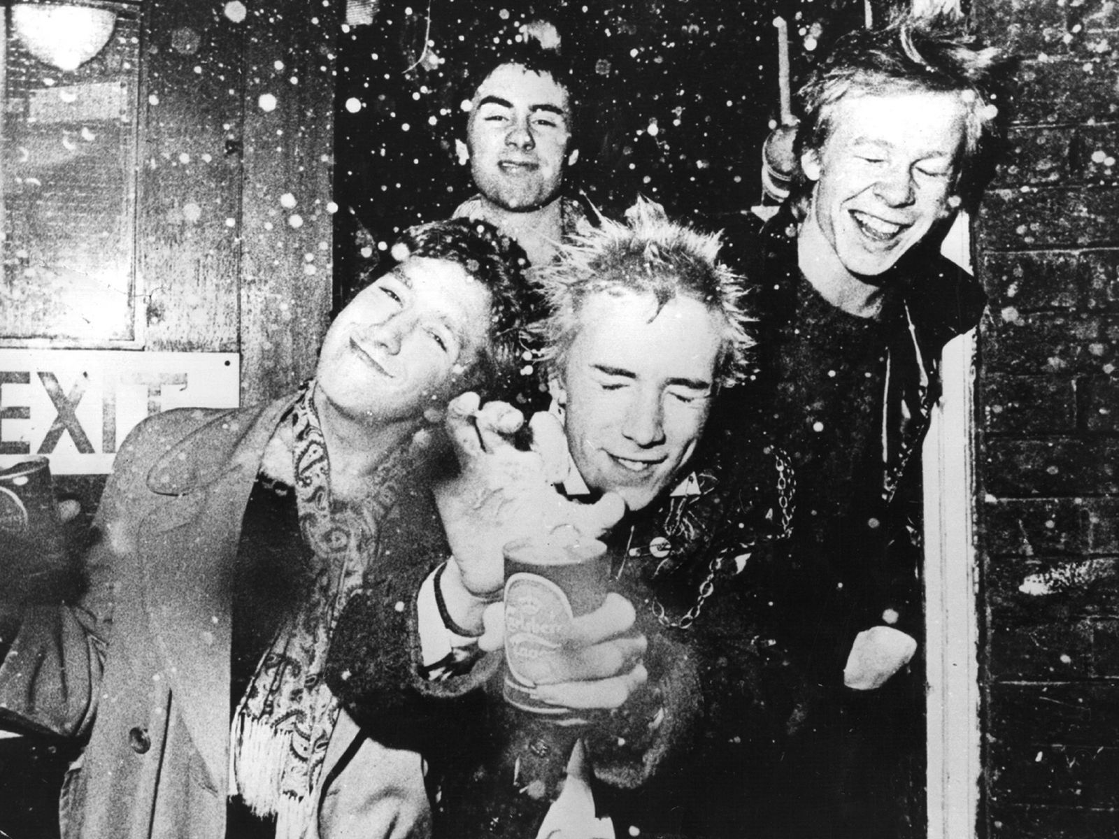 HQ The Sex Pistols Wallpapers | File 332.56Kb