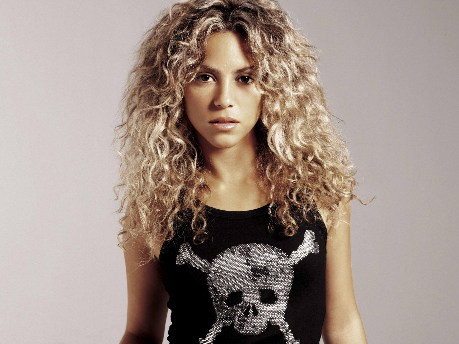 Shakira Backgrounds on Wallpapers Vista