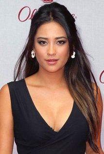 Shay Mitchell Backgrounds, Compatible - PC, Mobile, Gadgets| 214x317 px