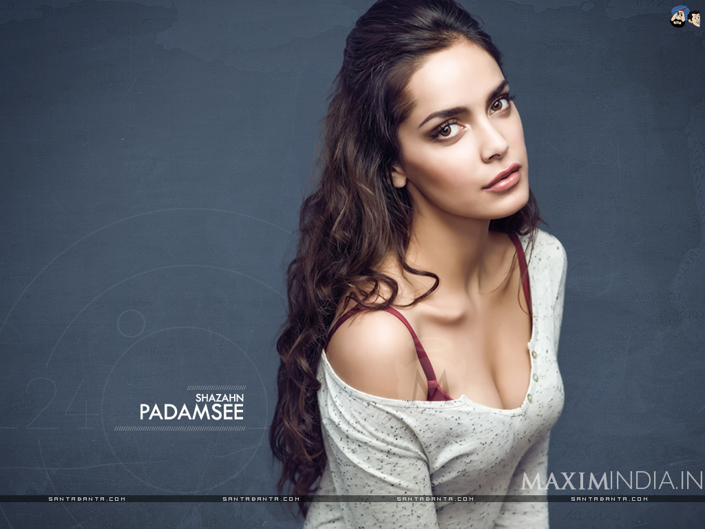 Amazing Shazahn Padamsee Pictures & Backgrounds