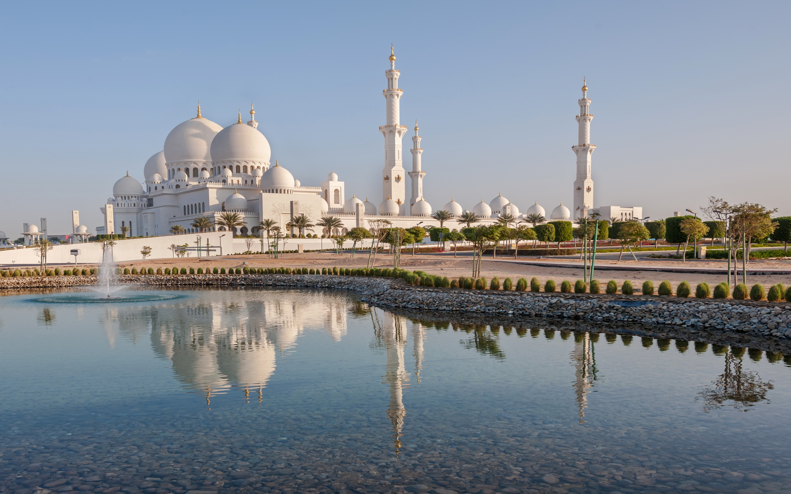 Sheikh Zayed Grand Mosque High Quality Background on Wallpapers Vista