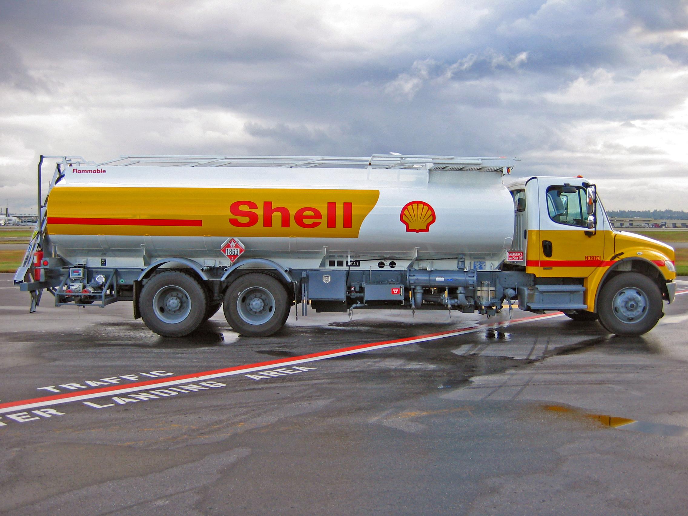 Amazing Shell Vip Jet Tanker Pictures & Backgrounds