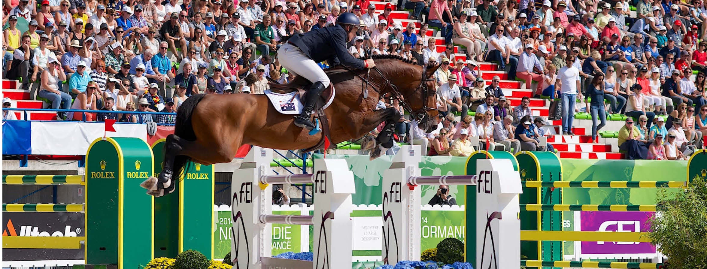 HD Quality Wallpaper | Collection: Sports, 2354x896 Show Jumping
