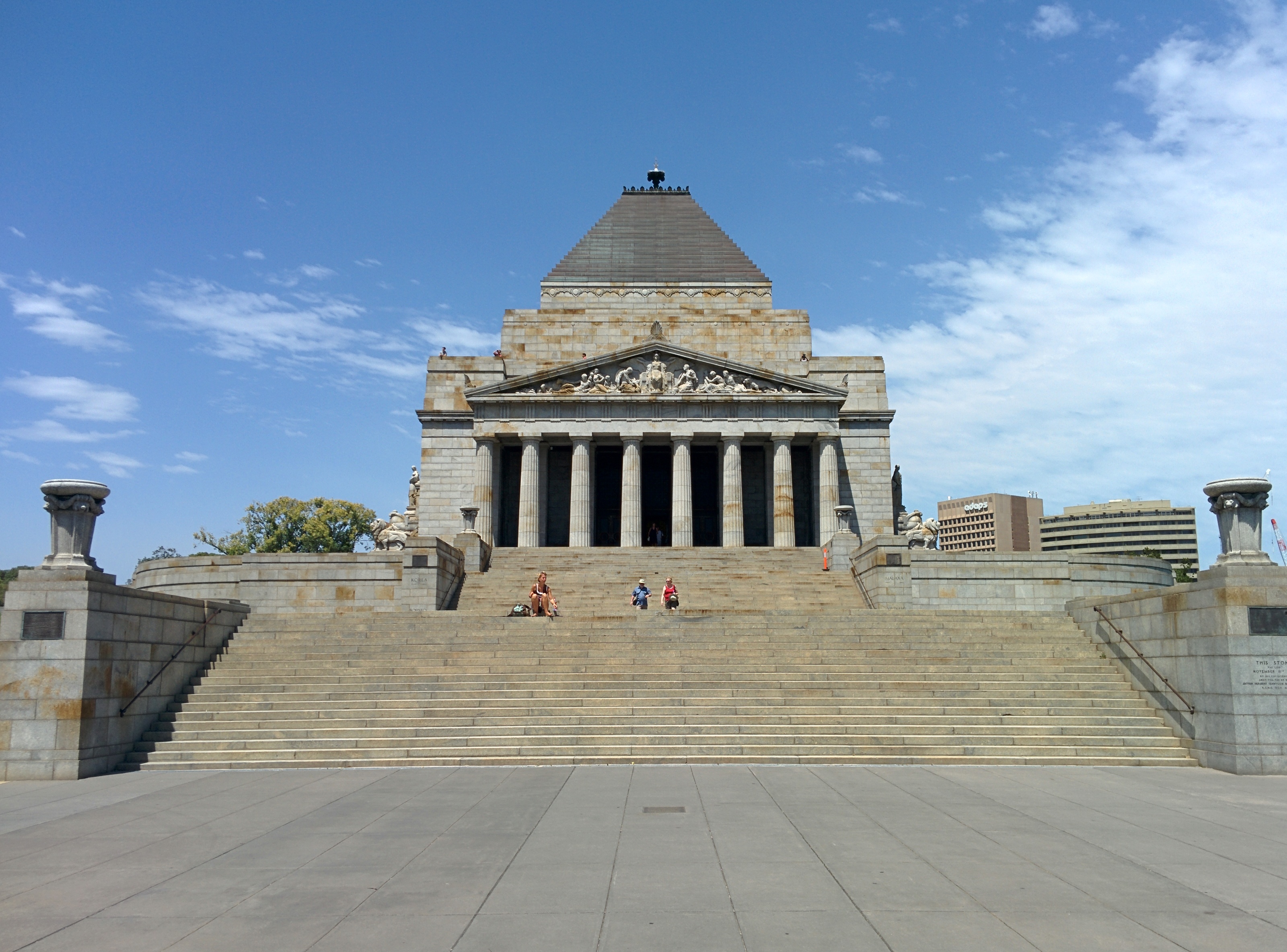 Images of Shrine Of Remembrance | 3200x2368