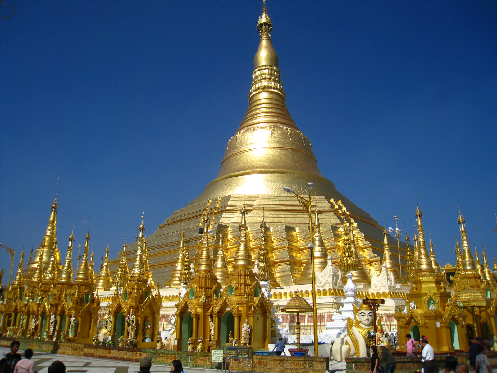 Shwedagon Pagoda Backgrounds on Wallpapers Vista