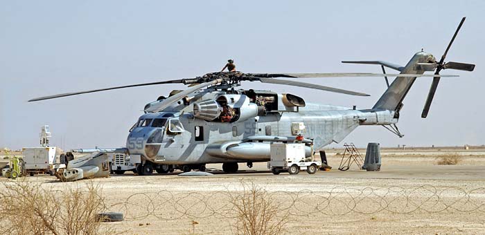 Sikorsky CH-53E Super Stallion #16