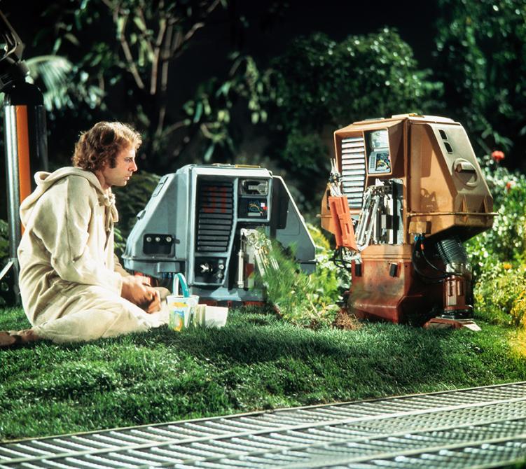 Silent Running Backgrounds, Compatible - PC, Mobile, Gadgets| 751x670 px