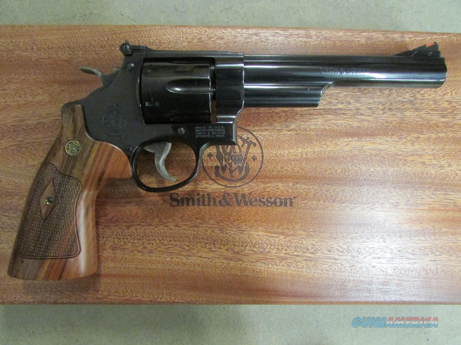 Smith & Wesson. Model 29 Revolver #24