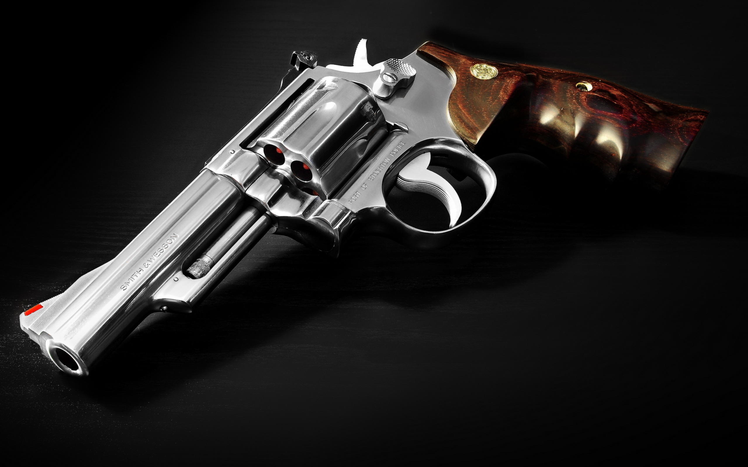 Nice Images Collection: Smith & Wesson Pistol Desktop Wallpapers