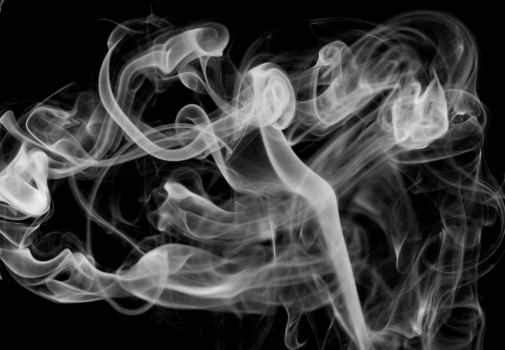 Amazing Smoke Pictures & Backgrounds