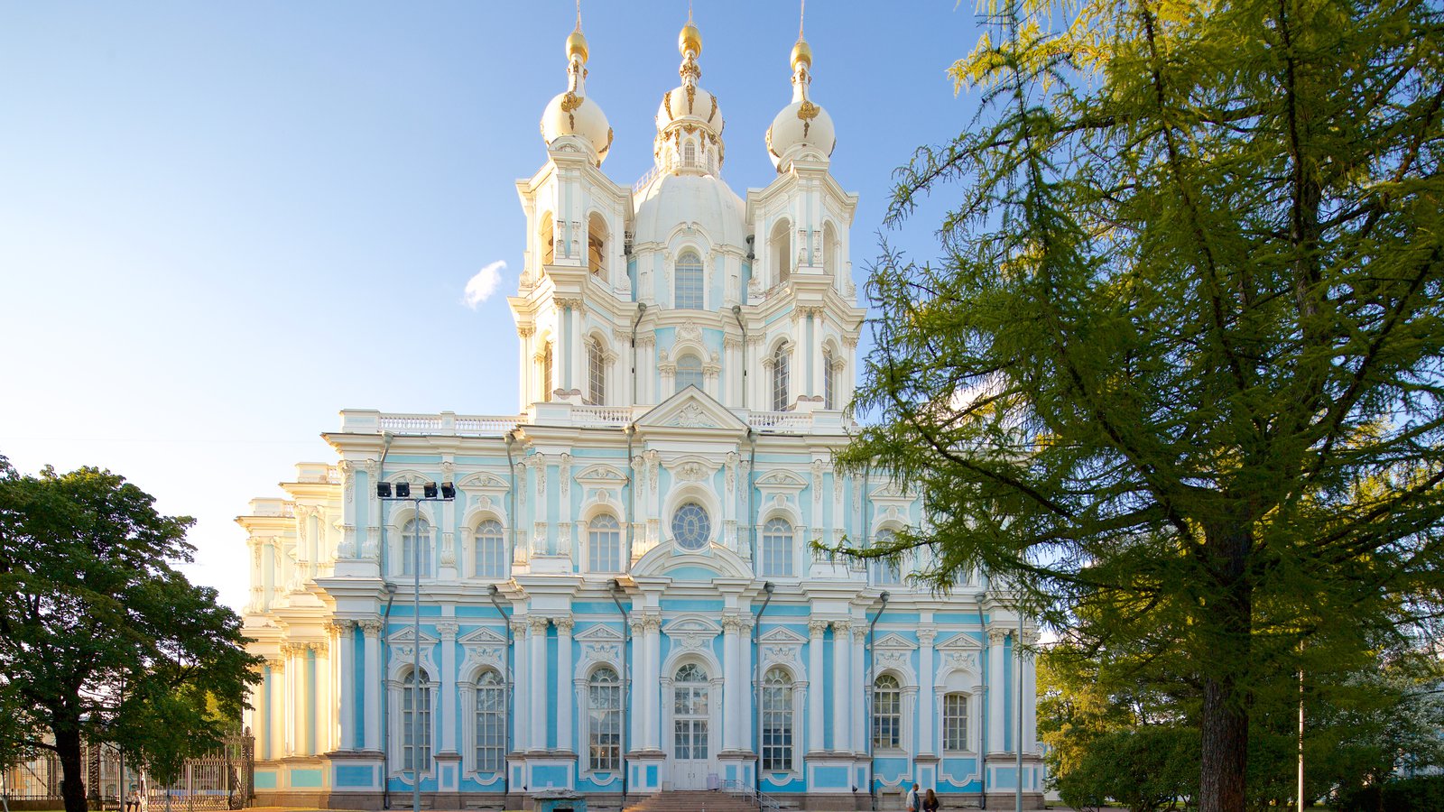 1600x900 > Smolny Cathedral Wallpapers