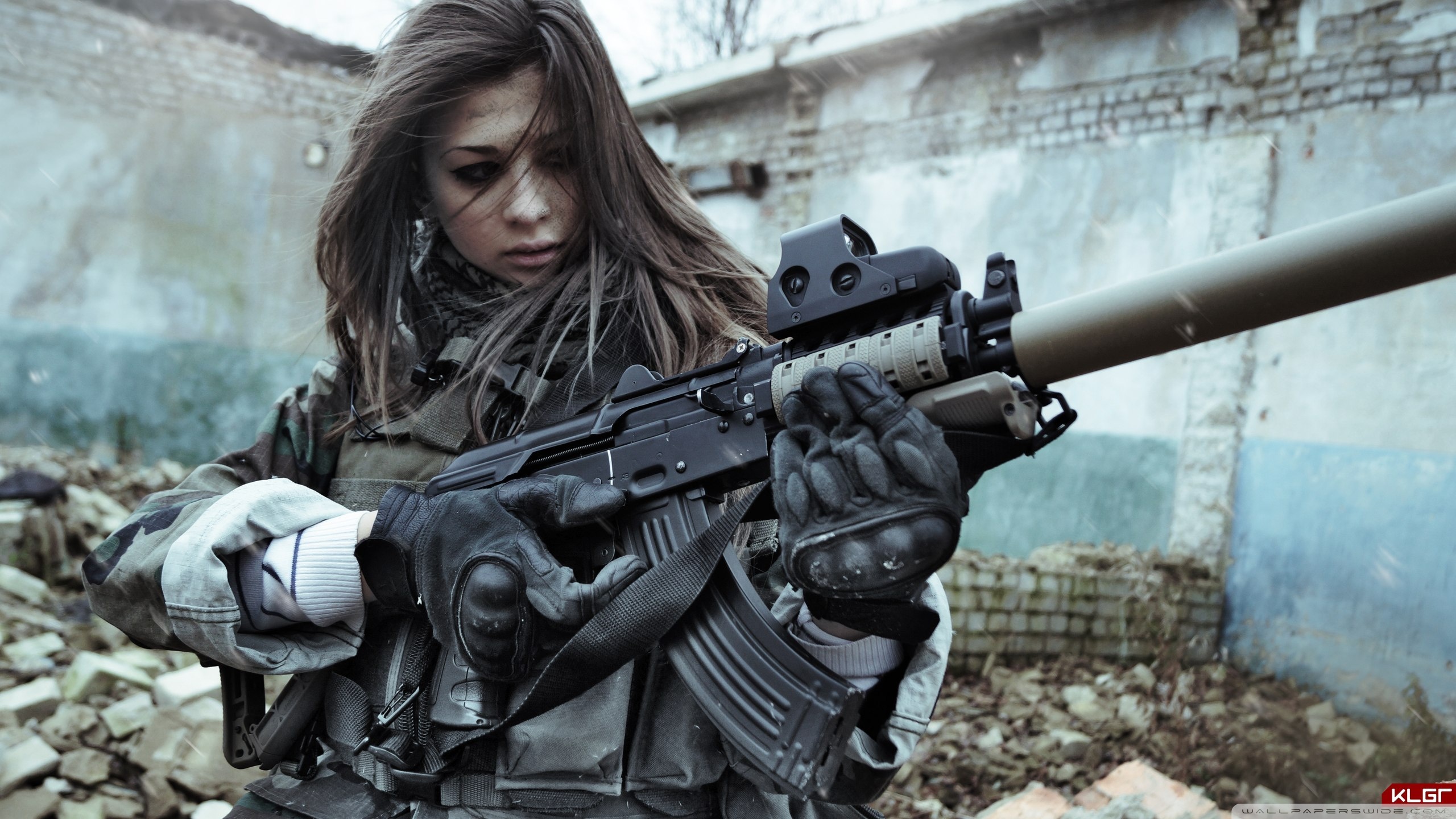 Nice wallpapers Sniper Girl 2560x1440px