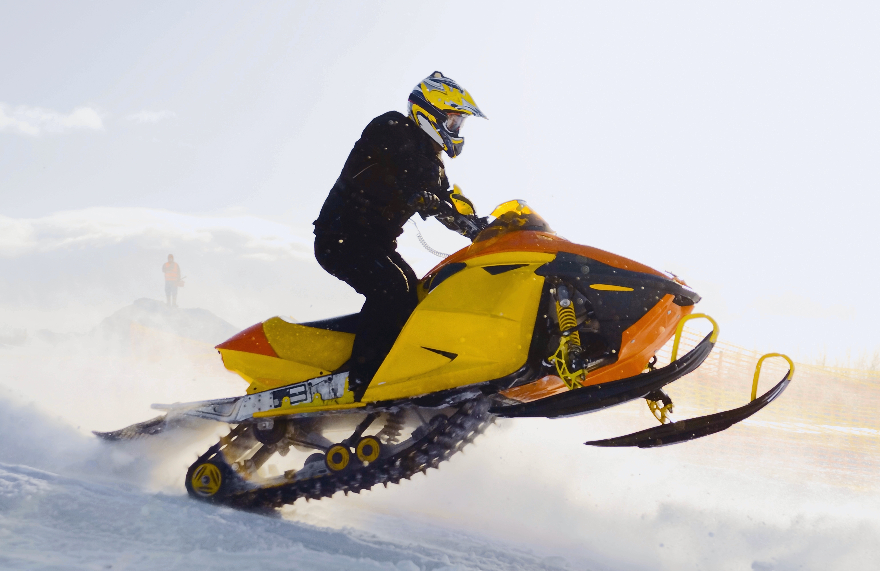 Nice wallpapers Snowmobile 3084x2000px