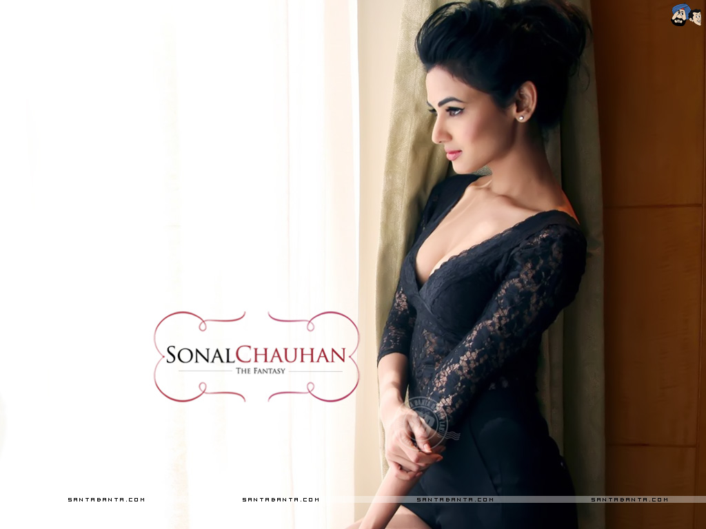 Sonal Chauhan #6