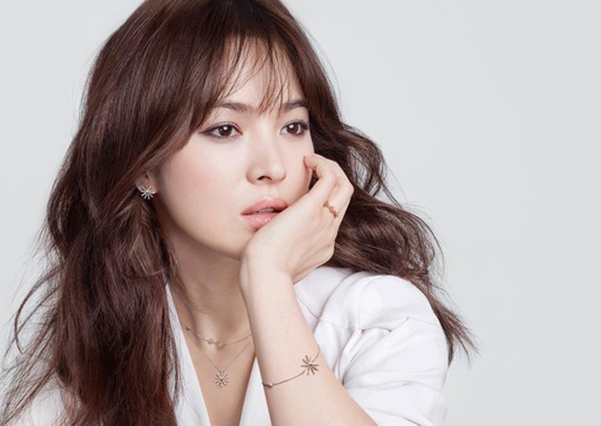 HQ Song Hye-Kyo Wallpapers | File 450.6Kb