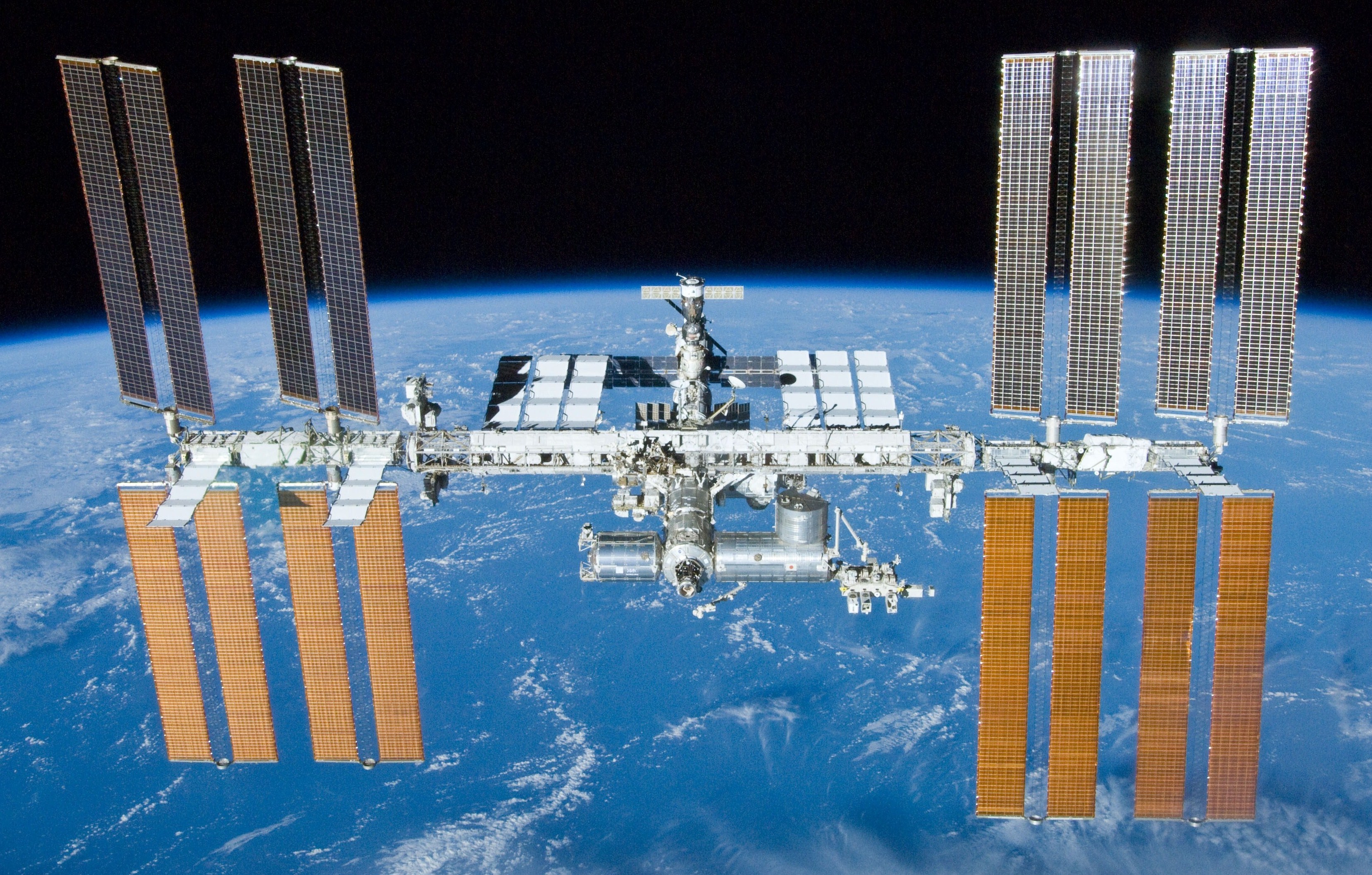 Space Station Backgrounds, Compatible - PC, Mobile, Gadgets| 3319x2116 px