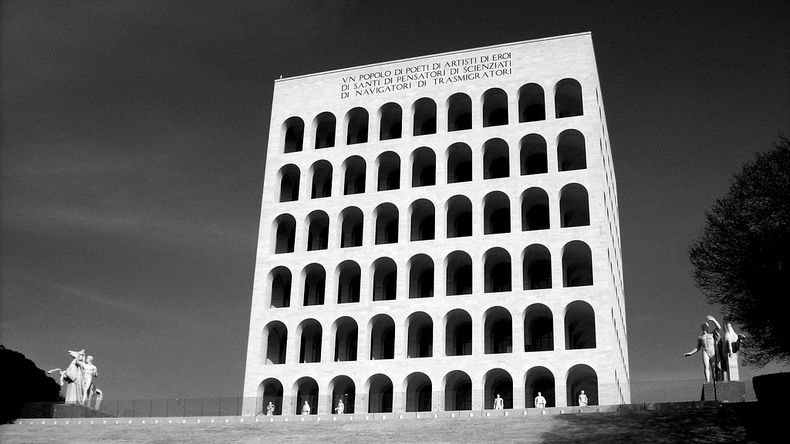 Square Colosseum #14