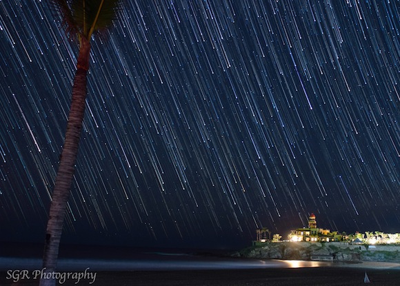 Amazing Star Trail Pictures & Backgrounds