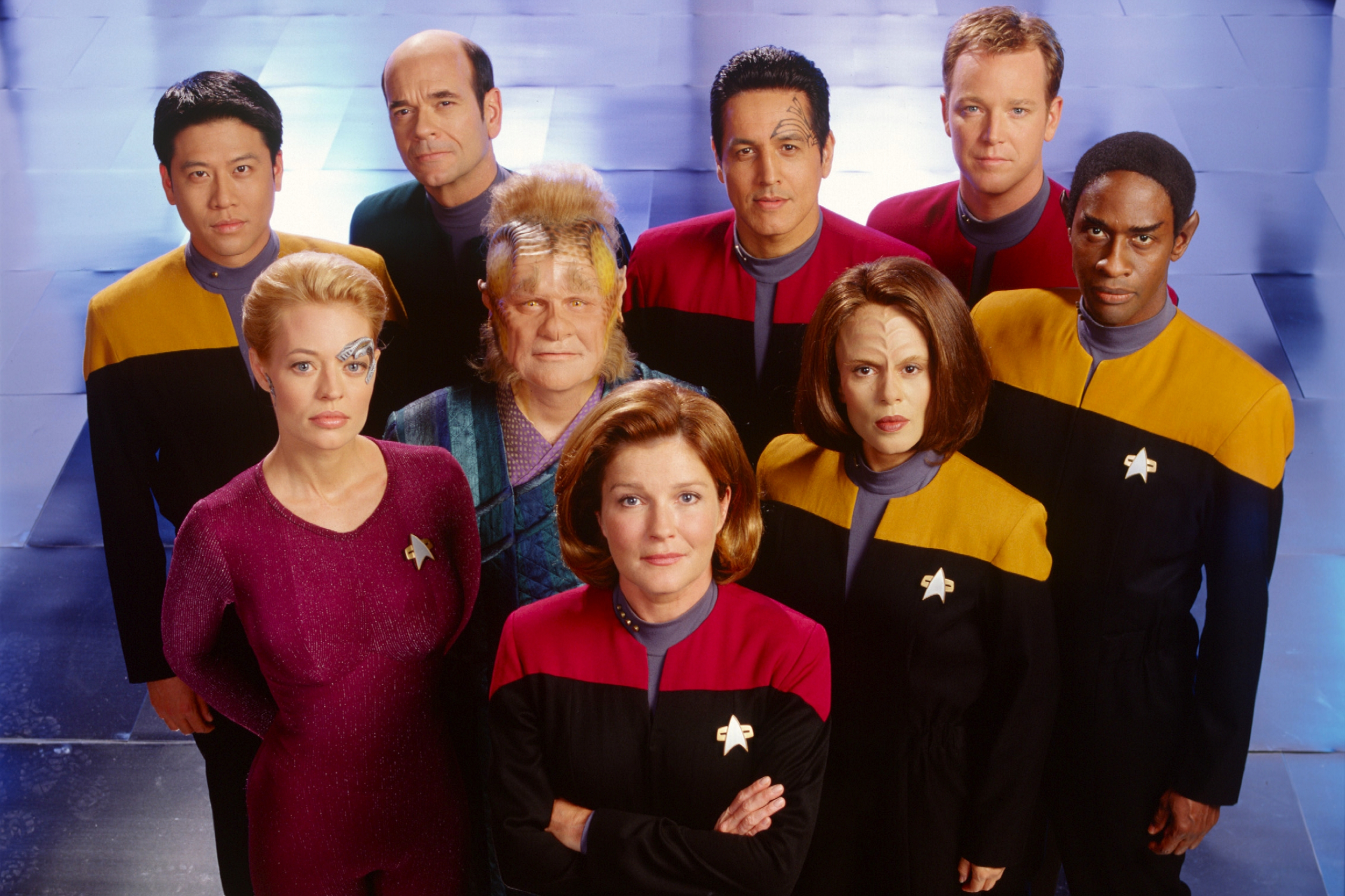 Star Trek: Voyager Backgrounds, Compatible - PC, Mobile, Gadgets| 2500x1667 px