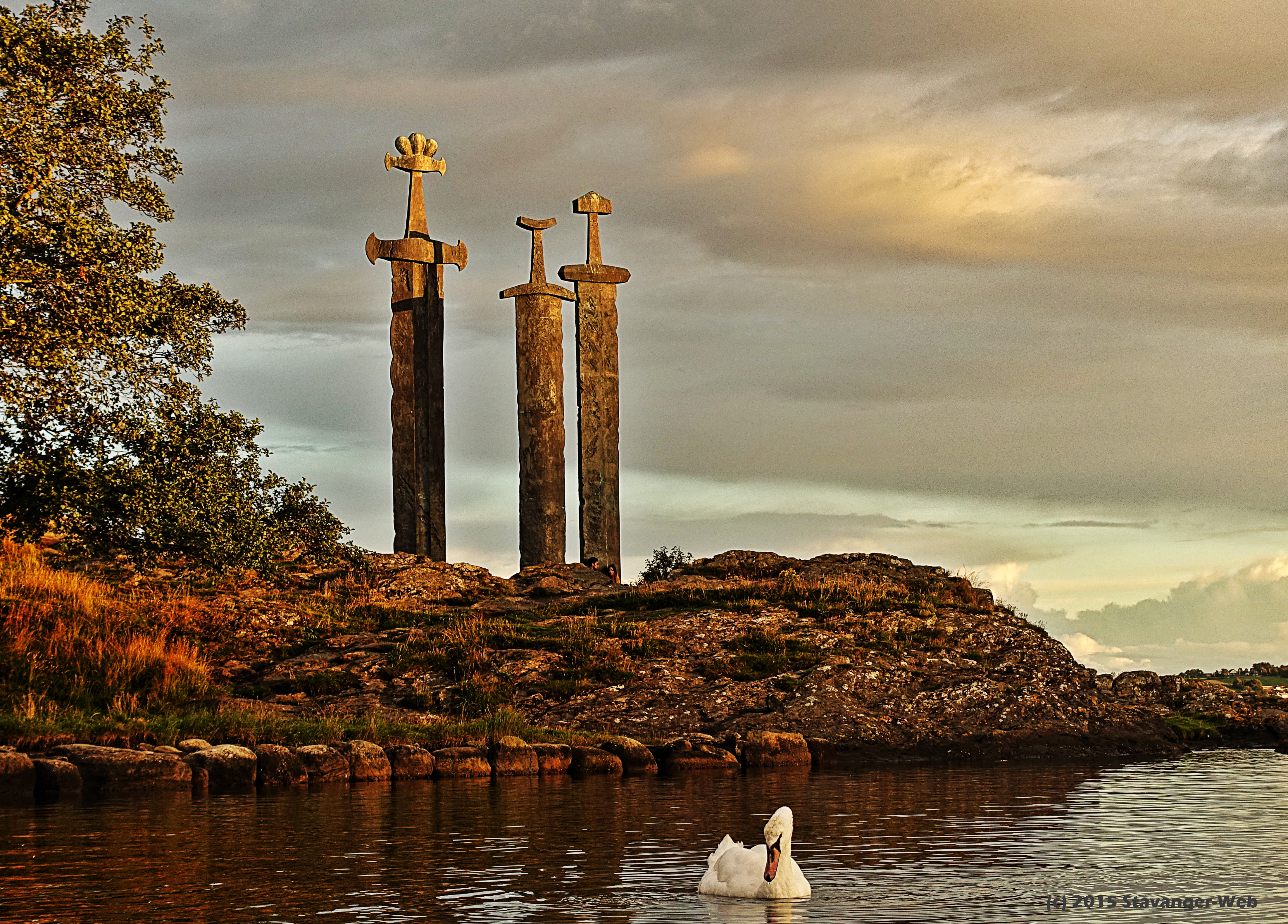 Nice Images Collection: Stavanger Swords Monument Desktop Wallpapers