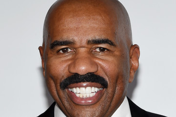 HD Quality Wallpaper | Collection: Celebrity, 360x240 Steve Harvey