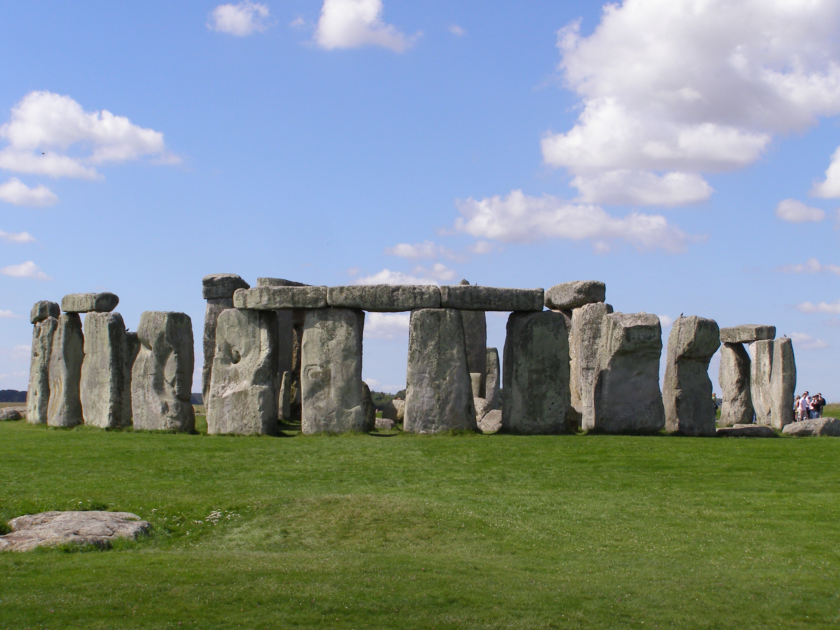 Amazing Stonehenge  Pictures & Backgrounds