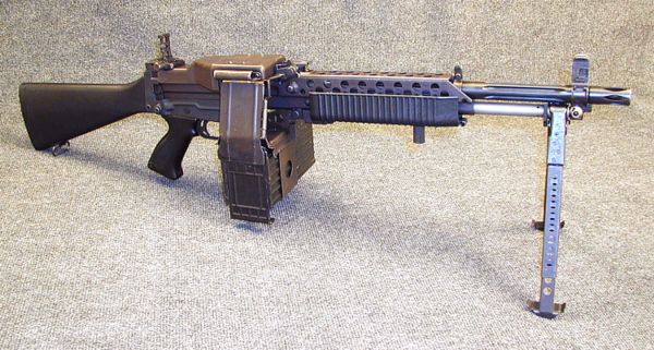 Stoner 63 Assault Rifle #4