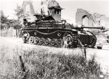 Sturmgeschütz III #25