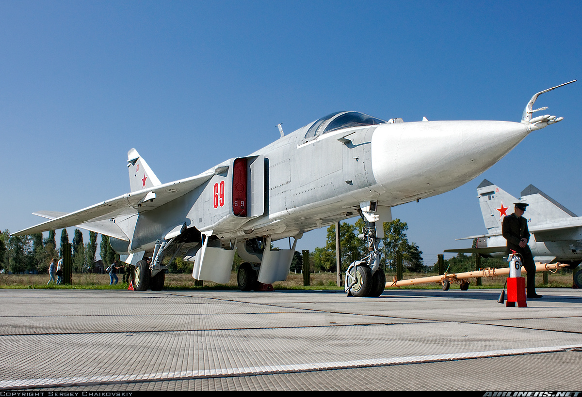 Sukhoi Su-24 #6