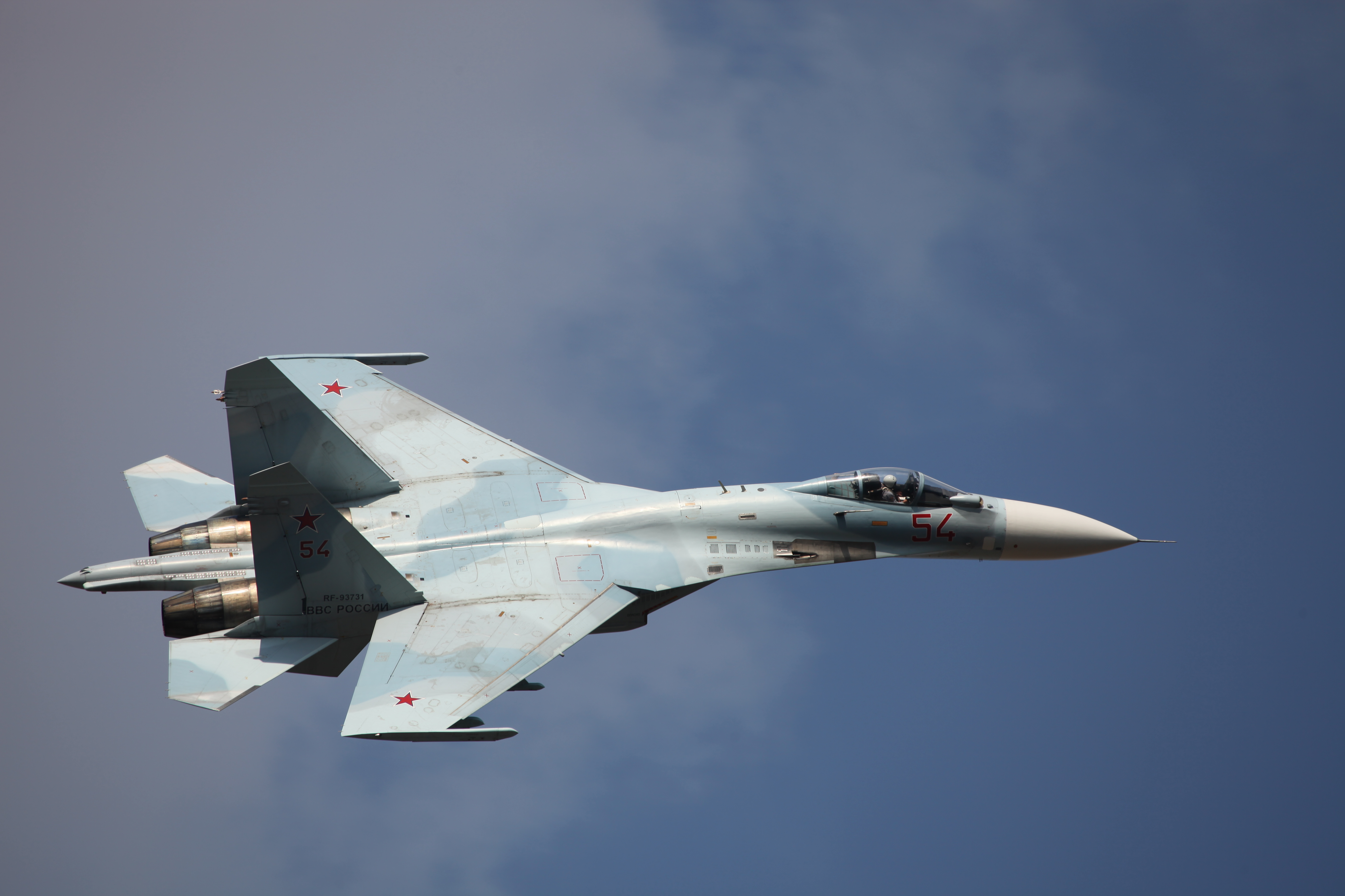 Sukhoi Su-27 #16