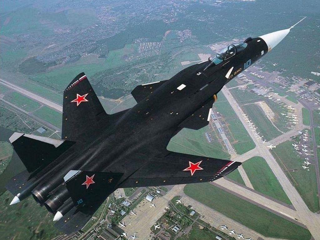 Sukhoi Su-47 #24