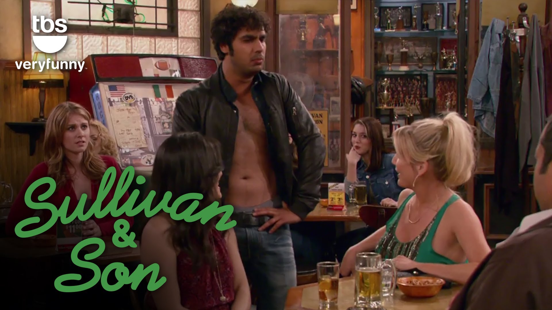 Nice Images Collection: Sullivan And Son Desktop Wallpapers