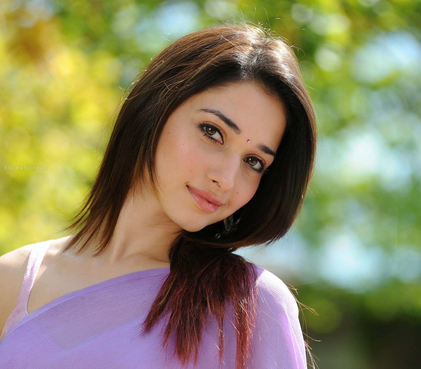 Tamannaah Bhatia Backgrounds, Compatible - PC, Mobile, Gadgets| 1399x1228 px