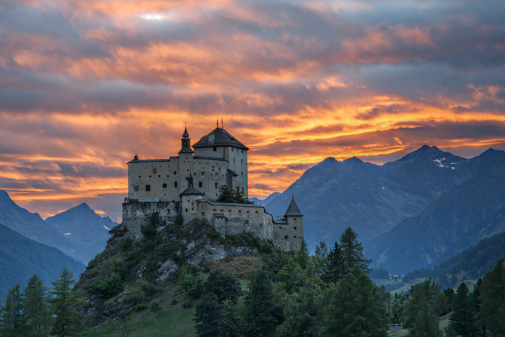 Tarasp Castle  High Quality Background on Wallpapers Vista