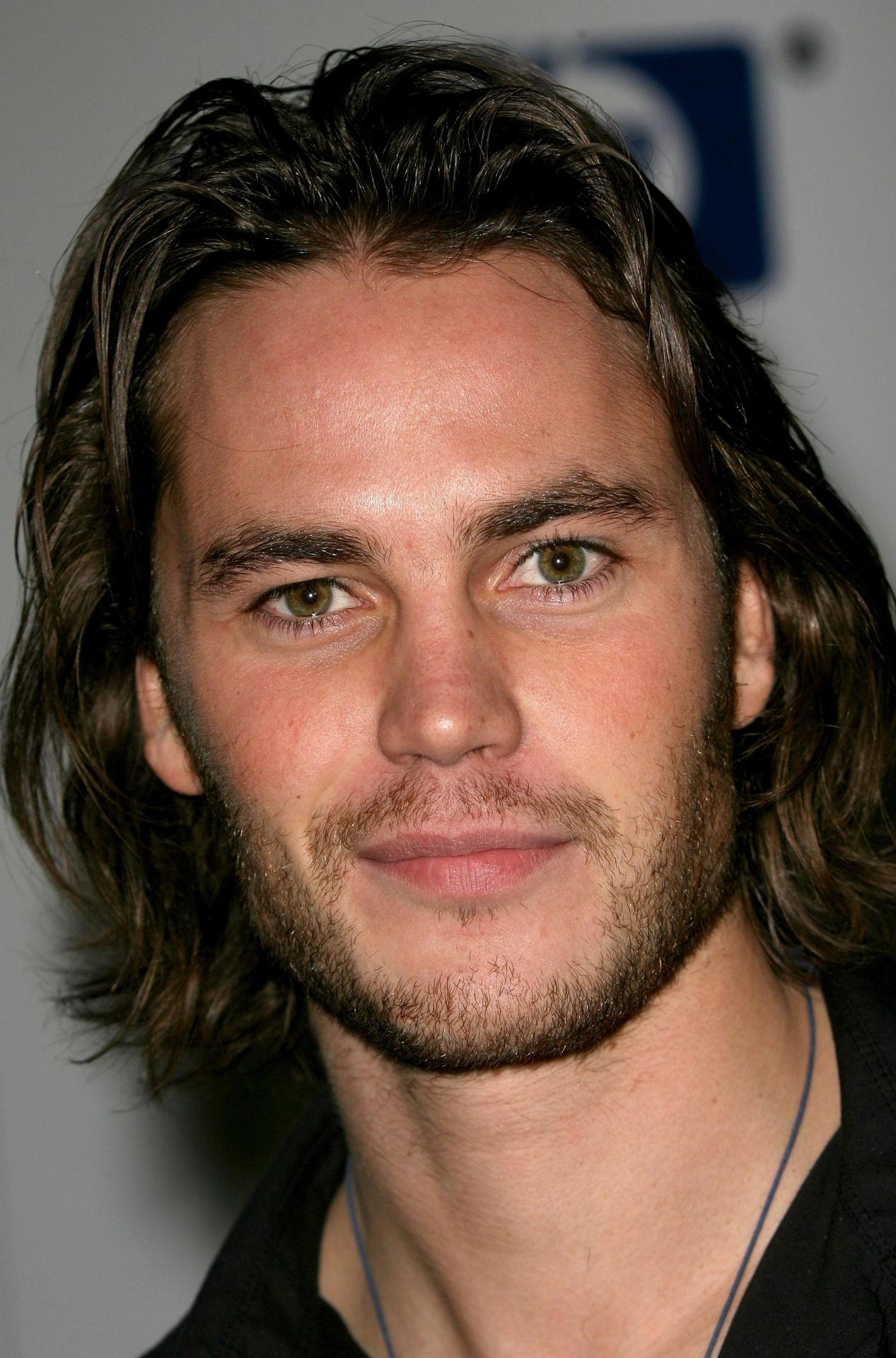 Images of Taylor Kitsch | 1267x1920