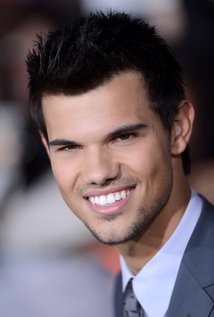 Taylor Lautner #11
