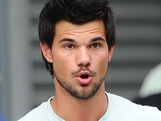 Images of Taylor Lautner | 560x423