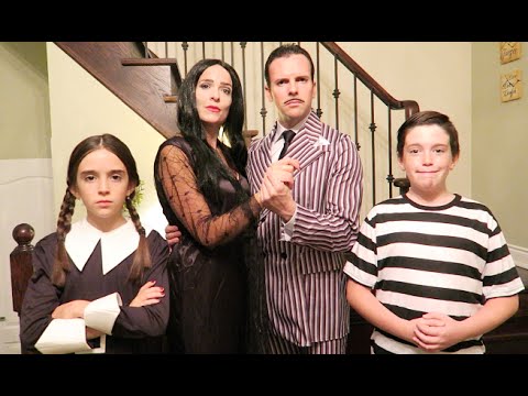 Nice wallpapers The Addams Family 480x360px