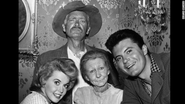 HD Quality Wallpaper | Collection: TV Show, 640x360 The Beverly Hillbillies