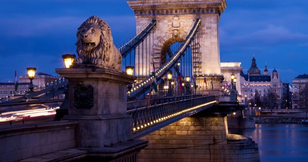 The Chain Bridge Backgrounds on Wallpapers Vista