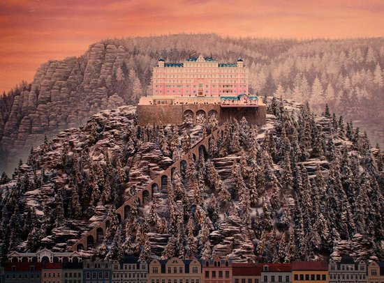 HD Quality Wallpaper | Collection: Movie, 550x406 The Grand Budapest Hotel